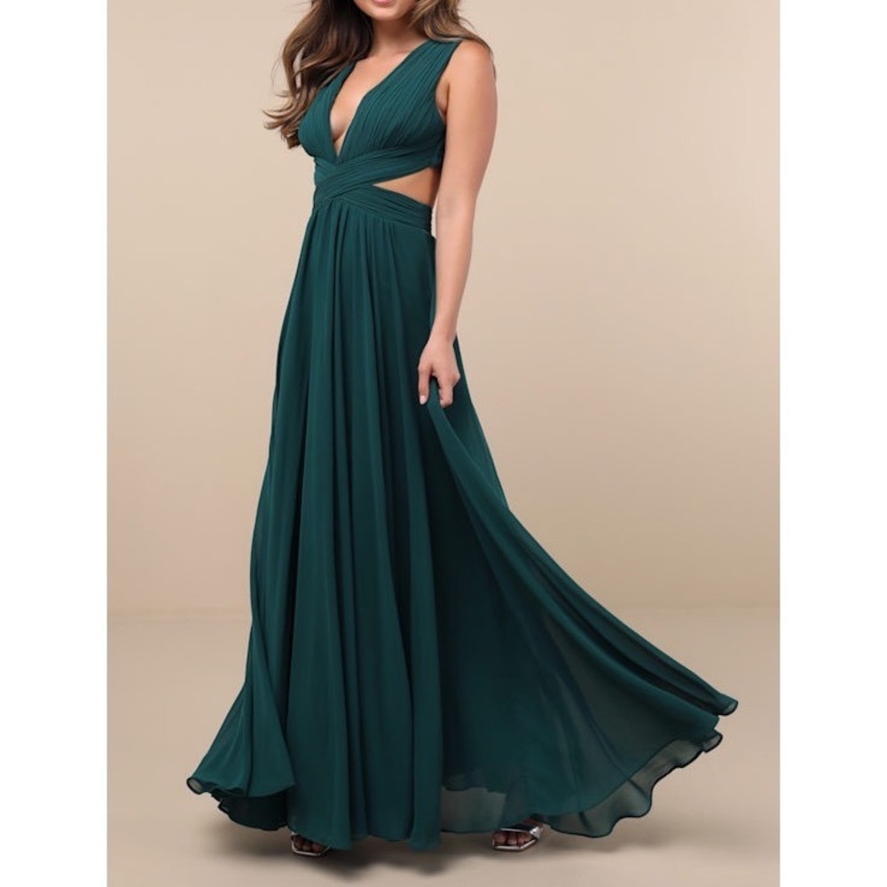 NWT Vivid Imagination Emerald Green Cutout Maxi Dress Medium